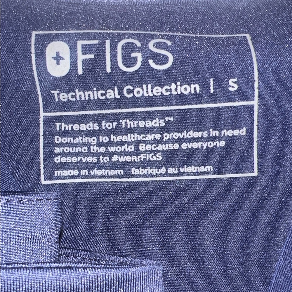 Figs Scrub Set - Picture 2 of 5